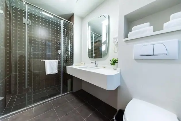 Superior Tek Büyük Yataklı Oda