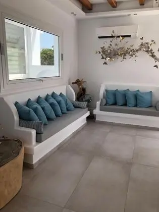 Family Room No View