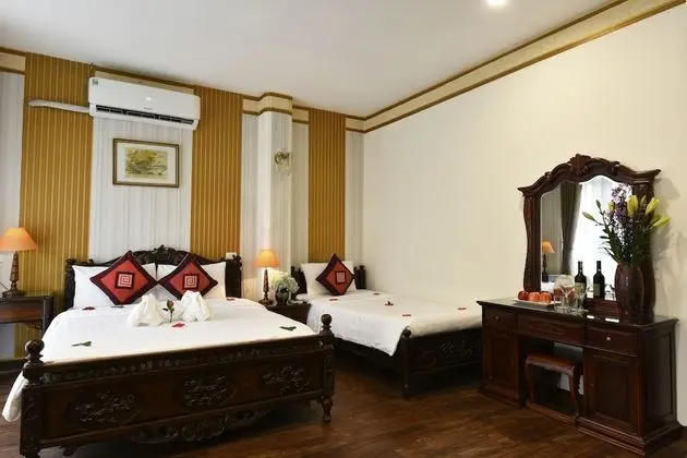 Deluxe Üç Kişilik Oda