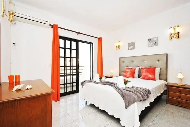 Villa, 5 Yatak Odası, Kişiye Özel Havuzlu, Denize Bakan