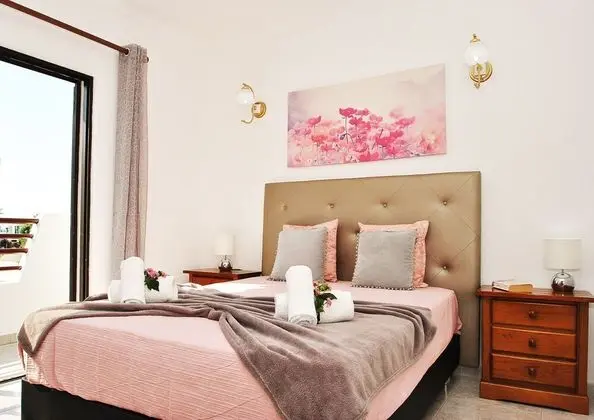 Villa, 5 Yatak Odası, Kişiye Özel Havuzlu, Denize Bakan