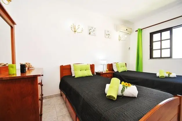 Villa, 5 Yatak Odası, Kişiye Özel Havuzlu, Denize Bakan