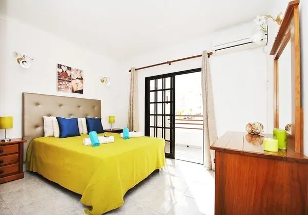 Villa, 5 Yatak Odası, Kişiye Özel Havuzlu, Denize Bakan