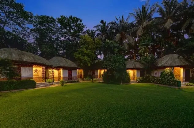 Winter Green Cottage-Twin