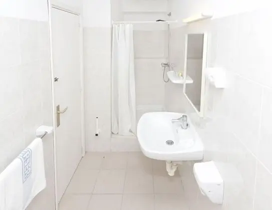 Tek Kişilik Oda