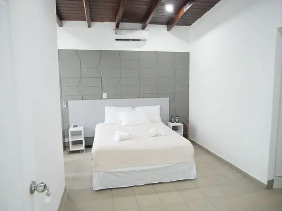 Deluxe Tek Büyük Yataklı Oda, 1 Büyük (Queen) Boy Yatak, Buzdolabı ve Mikrodalga