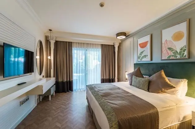 Bali Deluxe Villa (Quadruple Use)