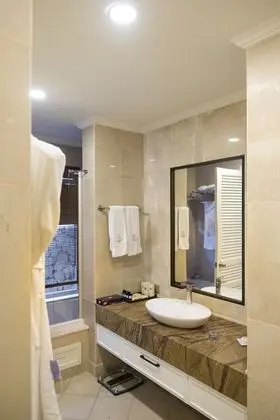 Bali Deluxe Villa (Quadruple Use)