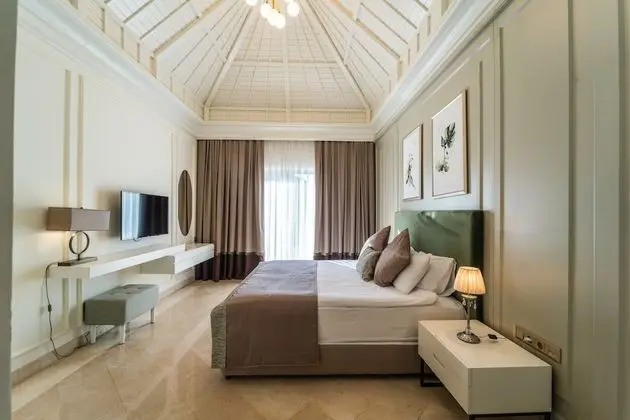 Bali Villa (Quadruple Use)