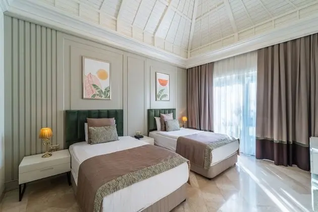 Bali Villa (Quadruple Use)