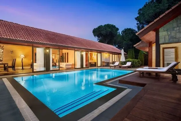 Superior Villa