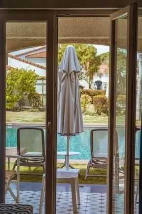 https://images.etstur.com/files/images/hotelImages/TR/51865/l/IC-Hotels-Santai-Family-Resort-Oda-364933.jpg