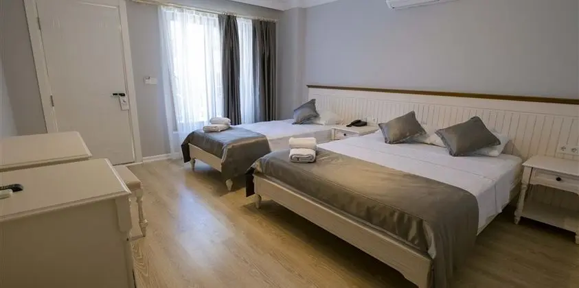 Comfort Suite - İadesiz Sadece Oda