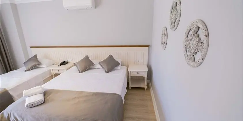 Comfort Suite - İadesiz Sadece Oda