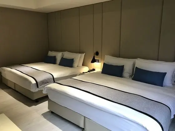 Deluxe Dört Kişilik Oda