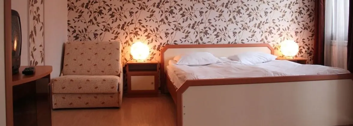 Tek Büyük veya İki Ayrı Yataklı Oda, Balkon