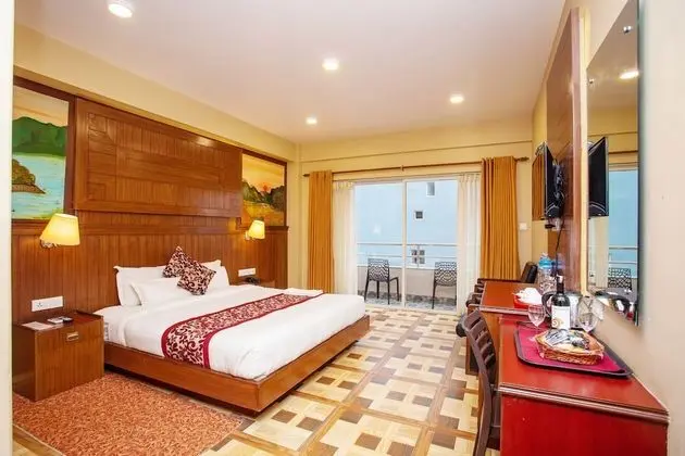 Deluxe Tek Büyük Yataklı Oda, Dağ Manzaralı