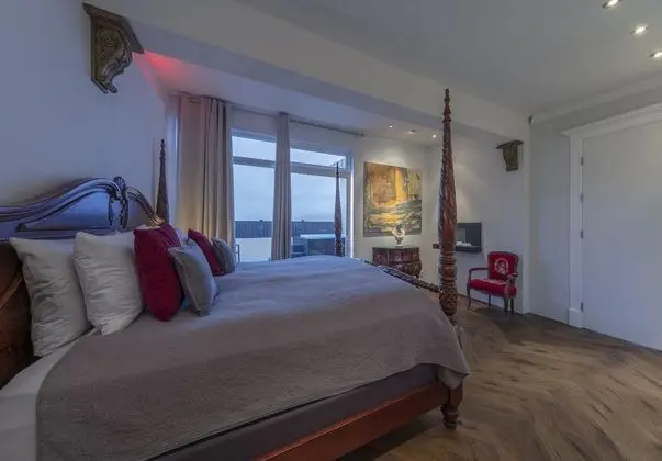 Luxury Villa, 3 Yatak Odası, Sauna, Şehir Manzaralı