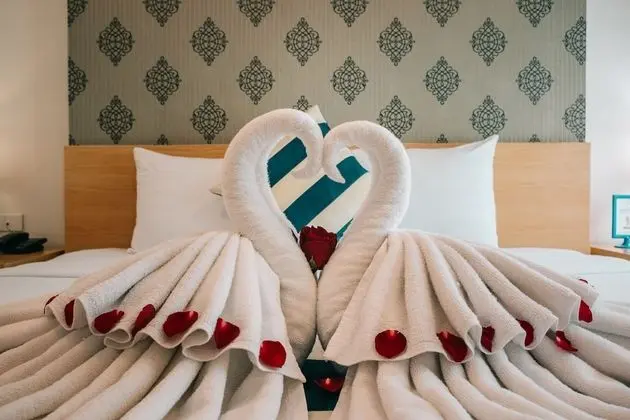 Deluxe Tek Büyük Yataklı Oda, Balkon