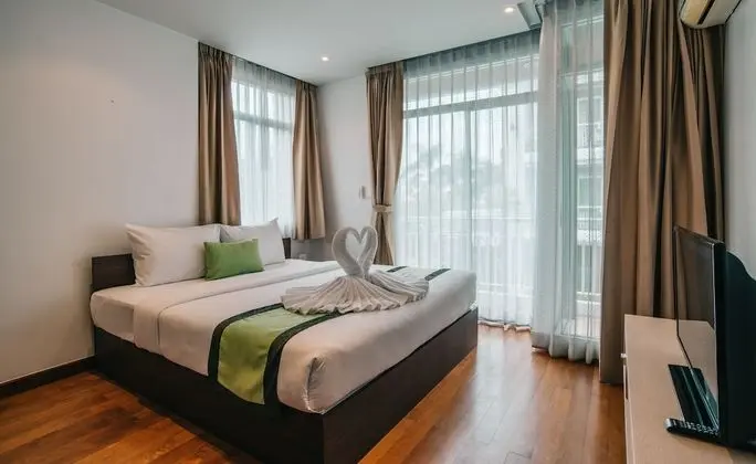 One Bedroom Apartment