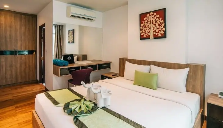 One Bedroom Apartment