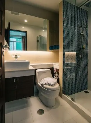 One Bedroom Apartment