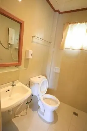 Dört Kişilik Oda, Özel Banyo