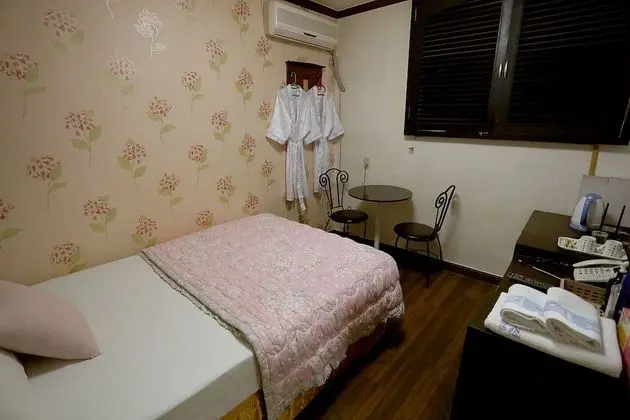 Oda (Standard Room)