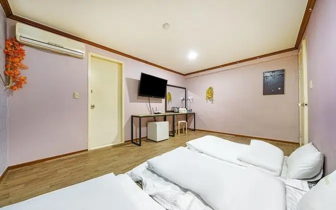 Oda (Ondol Room)