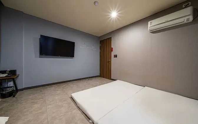 Oda (Ondol Room)