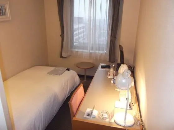 Tek Kişilik Oda, Sigara İçilmez