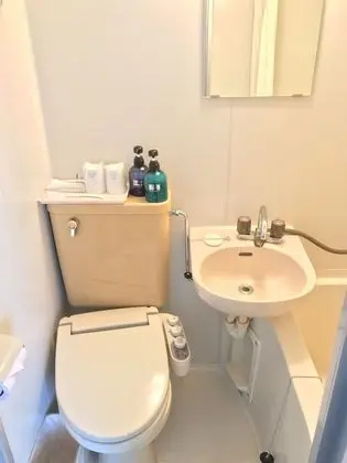 Tek Kişilik Oda, Sigara İçilebilir