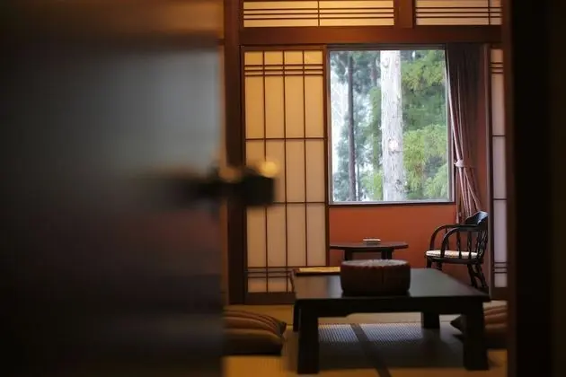Traditional Oda, Sigara İçilmez, Dağ Manzaralı (Japanese Style Room for 4 Person)