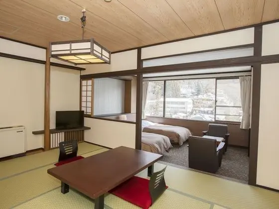 Superior Oda, Sigara İçilmez (Japanese-style,  with 2 Single Beds)