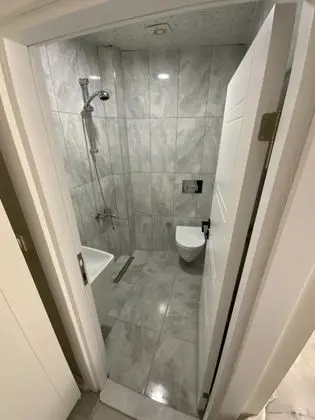 Aile Odası, Sokak Manzaralı, Balkonsuz