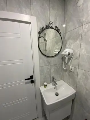 Aile Odası, Sokak Manzaralı, Balkonsuz