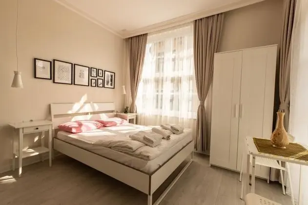 Comfort Oda, Bahçe Manzaralı, Balkonlu