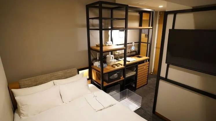 Tek Büyük Yataklı Oda, Sigara İçilmez (Dog friendly  for 1 dog, LateC/O noon)