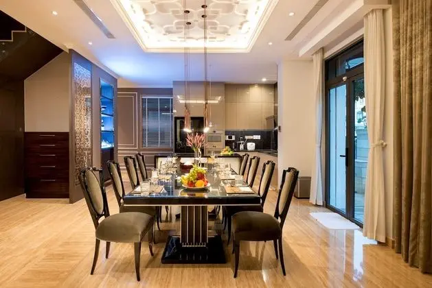 Villa, Göl Manzaralı (Icity Saigon)
