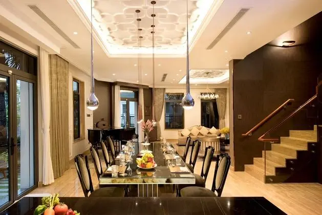 Villa, Göl Manzaralı (Icity Saigon)