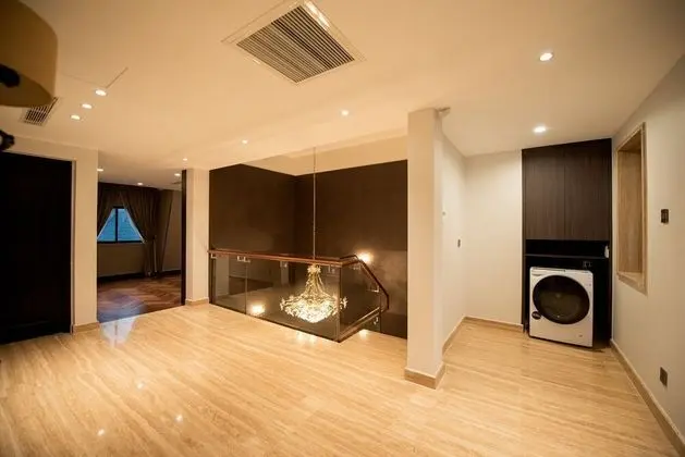 Villa, Göl Manzaralı (Icity Saigon)