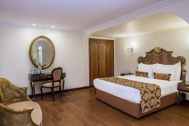 Tek Büyük Yataklı Oda, Balkon