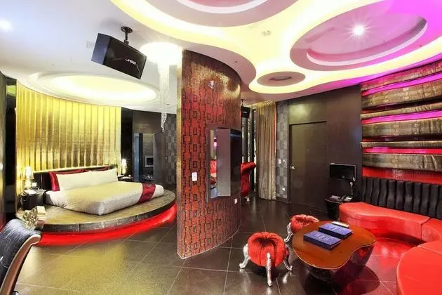 Romantic Oda, Jakuzi (KTV Hours:10:00～24:00;Check-in 6PM)