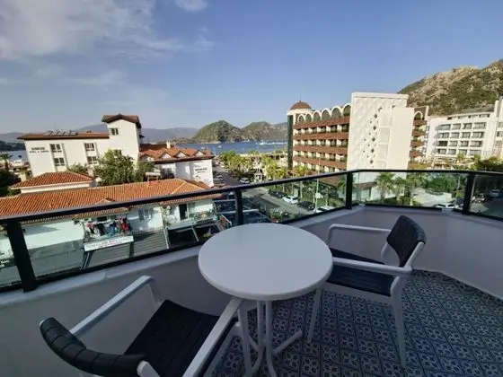 Apartment - 1 Çift Kişilik Yataklı, Deniz ve Dağ Manzaralı, Tam Donanmlı Mutfak - Full Kitchen