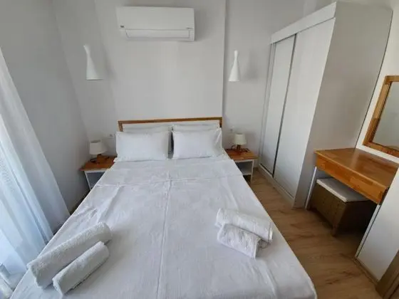 Apartment - 1 Çift Kişilik Yataklı, Deniz ve Dağ Manzaralı, Tam Donanmlı Mutfak - Full Kitchen