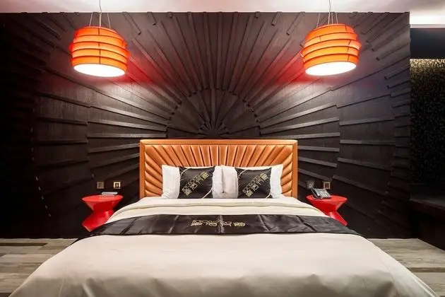 Comfort Tek Büyük Yataklı Oda