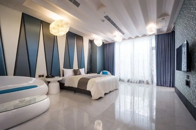 Comfort Tek Büyük Yataklı Oda