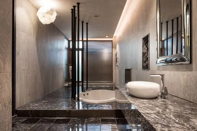 Comfort Tek Büyük Yataklı Oda