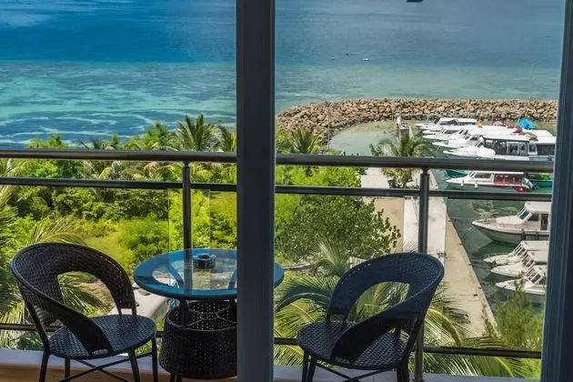 Deluxe Tek Büyük Yataklı Oda, Deniz Manzaralı