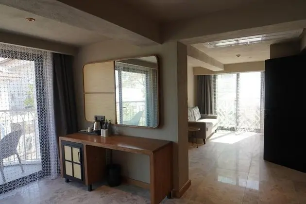 Deluxe Suite, Deniz Manzaralı, Balkonlu